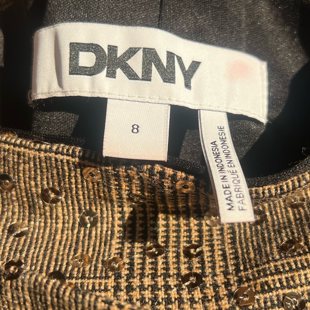 🆕 DKNY Gold Metallic Sequin Wrap Mini Skirt Size 8 Asymmetrical Holiday Party - Picture 15 of 16